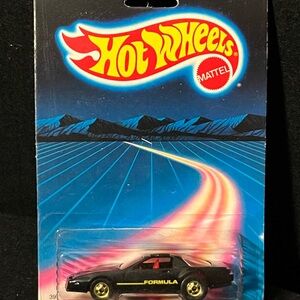 1986 Hot Wheels 80's Firebird Formula No. 3972 MOC Black w/ Gold BW NEW Pontiac
